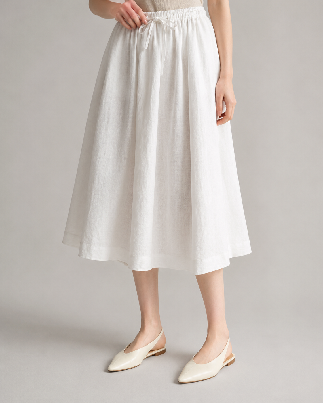 Pointed-Toe Slingback Flats