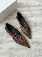 Leopard Print Pointed-Toe Flats