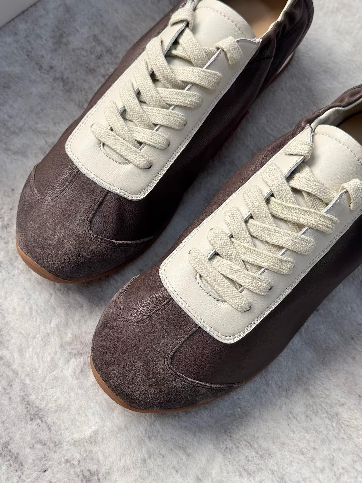 Retro Trainer Sneakers