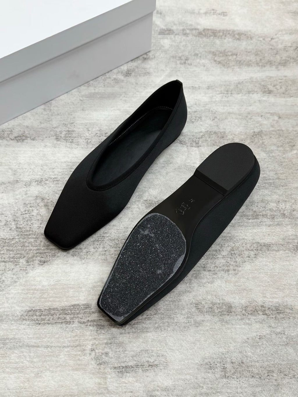 Square-Toe Ballet Flats