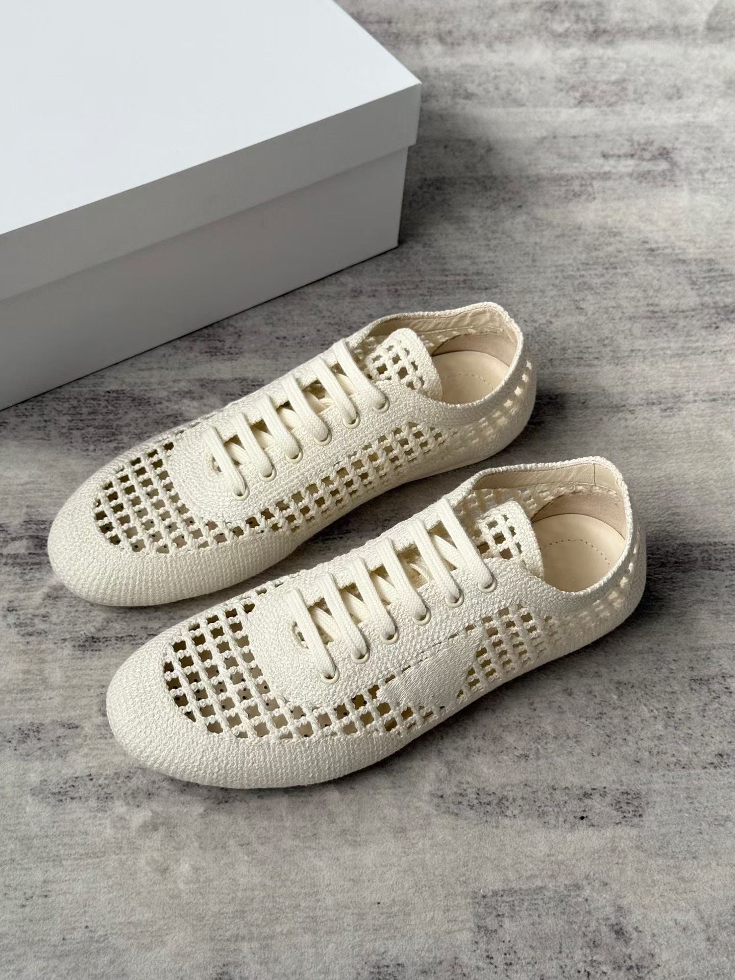 Breathable Knit Sneakers