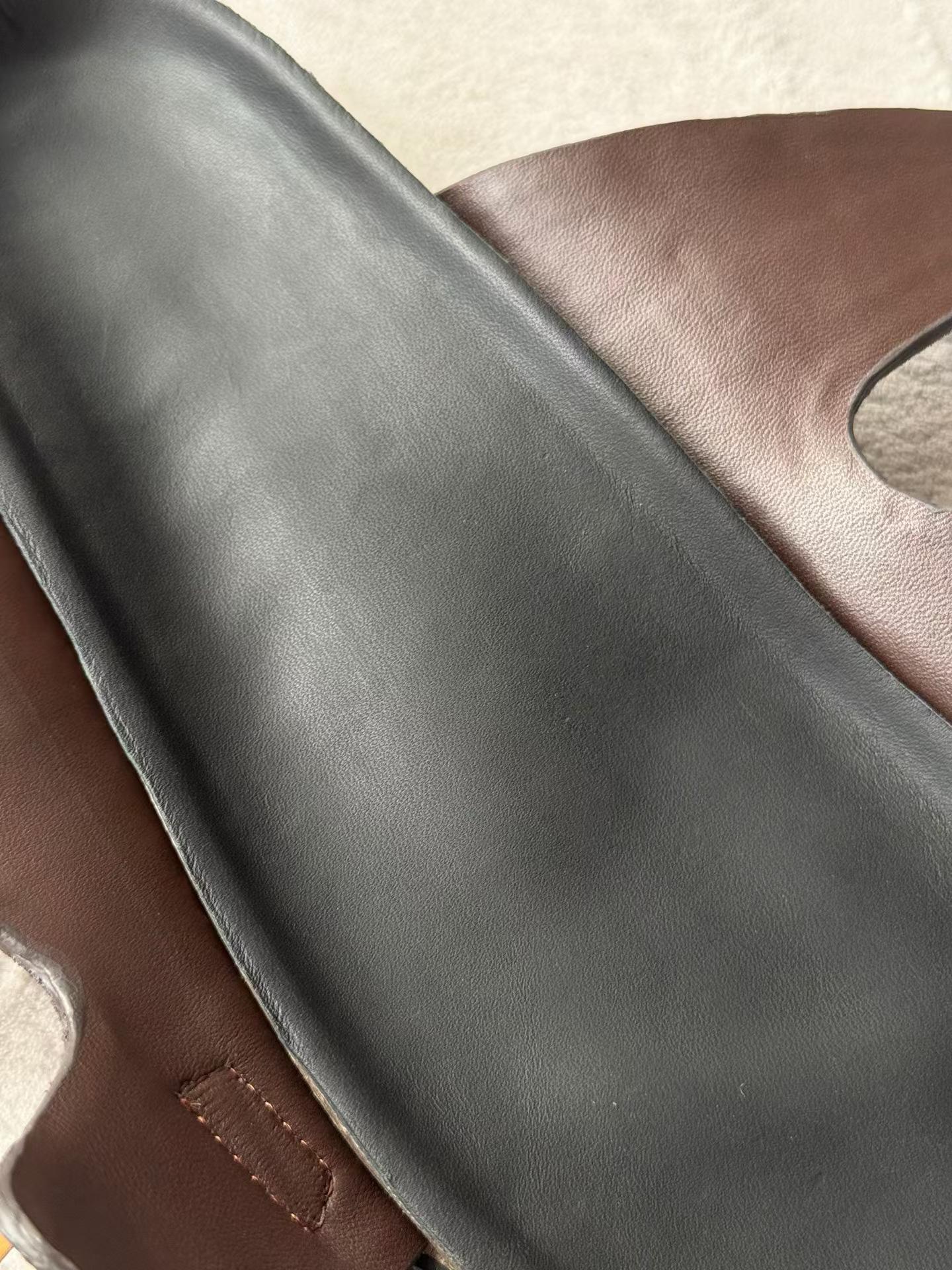 Double-Buckle Slides