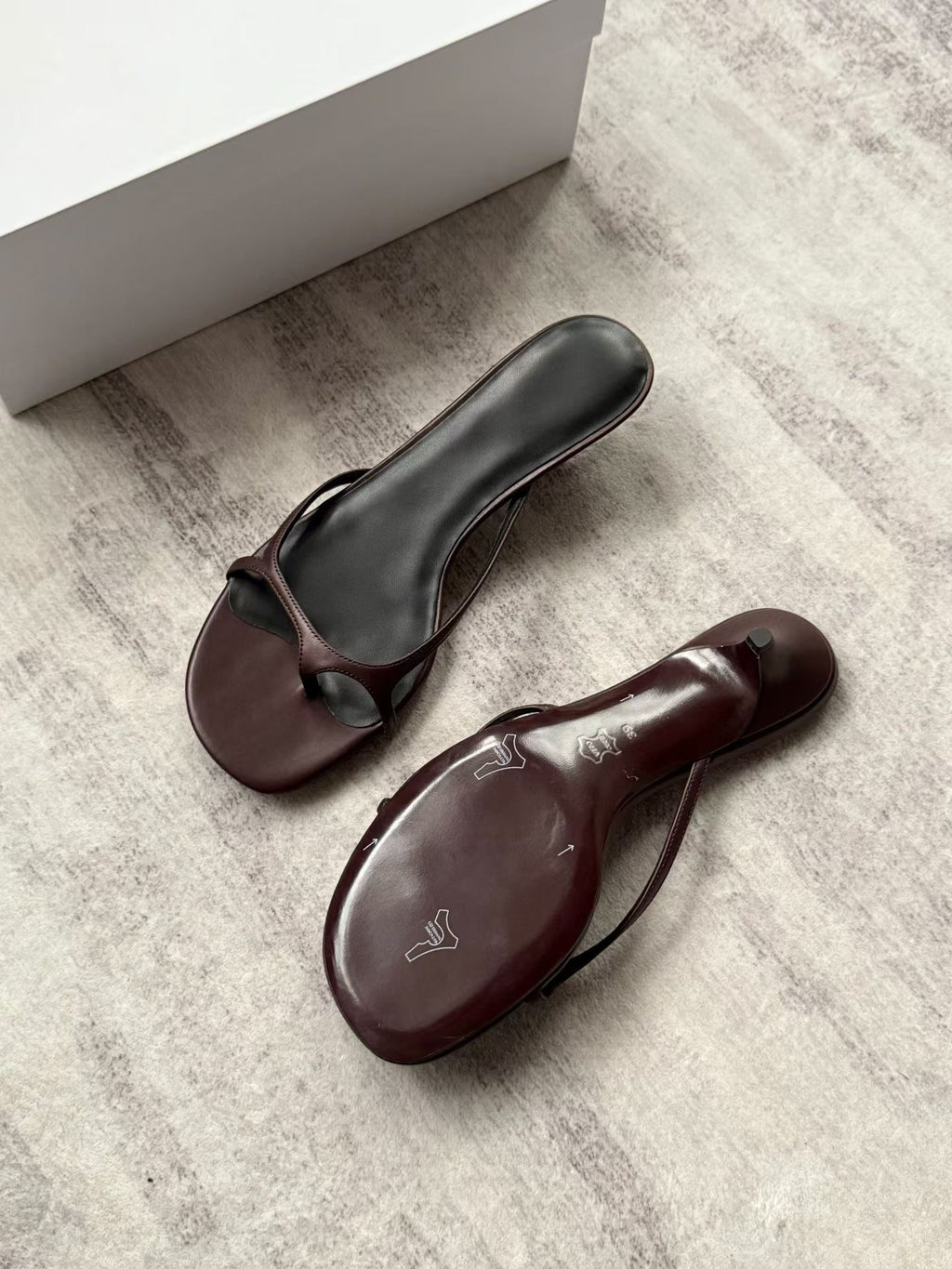 Vivienne Cut-Out Heel Sandals
