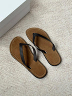 Solea Leather Thong Sandals