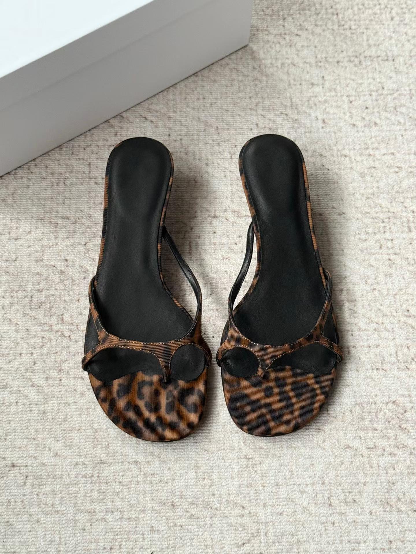 Vivienne Cut-Out Heel Sandals