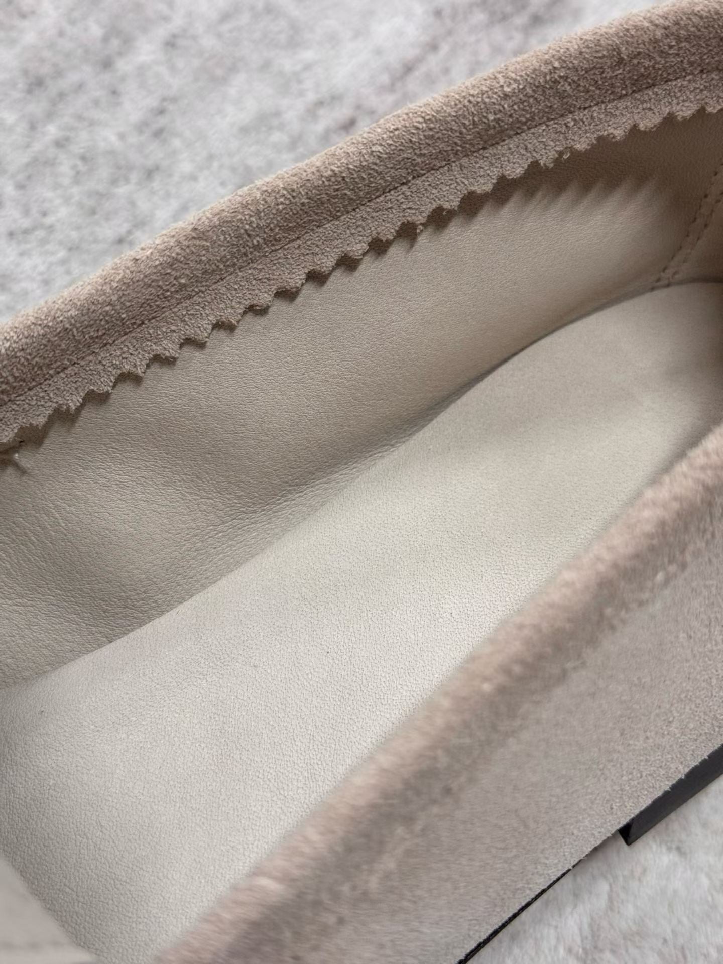 Noelle Classic Loafers