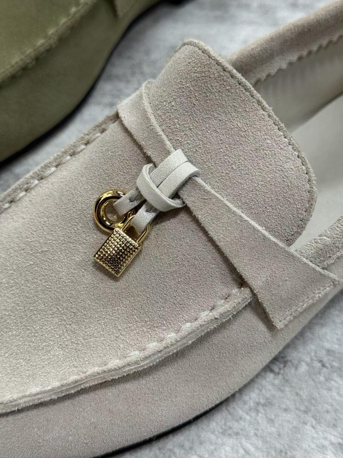 Noelle Classic Loafers