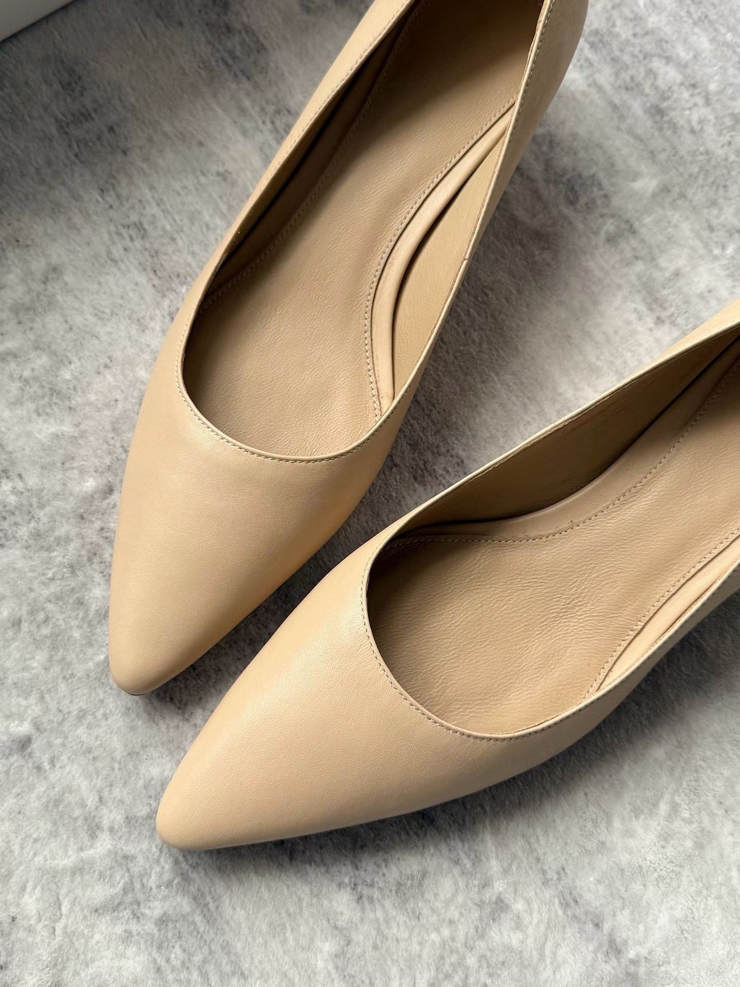 Pointed Kitten Heels