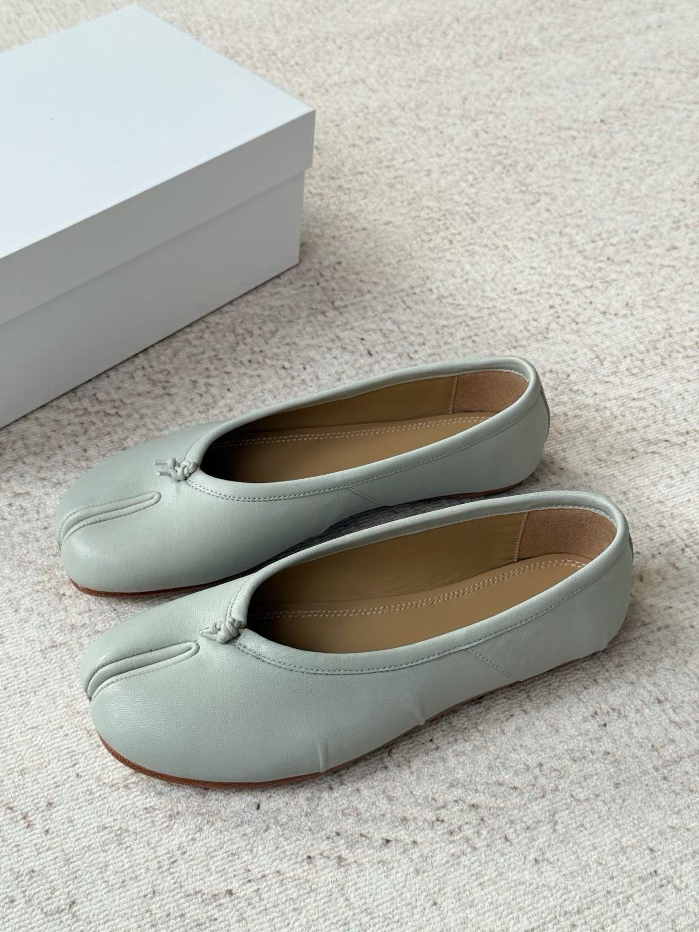 Tabi Ballet Flats
