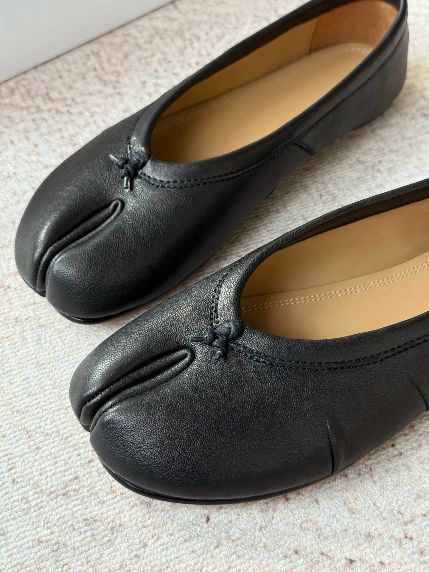 Tabi Ballet Flats