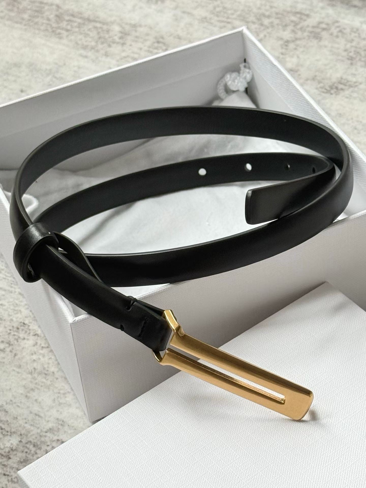 Classic Thin Belt