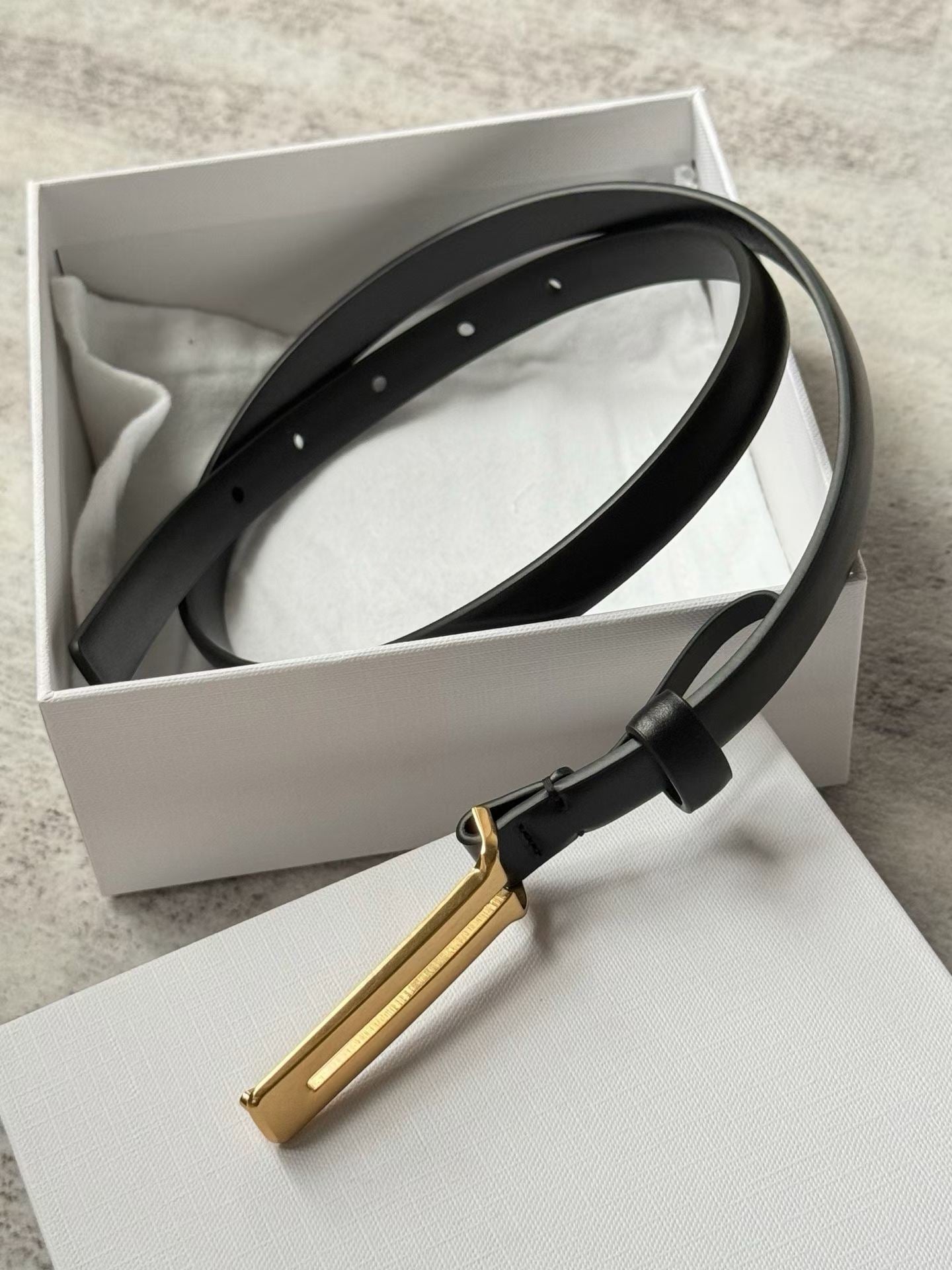 Classic Thin Belt