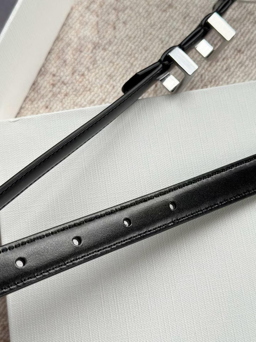 Edge belt