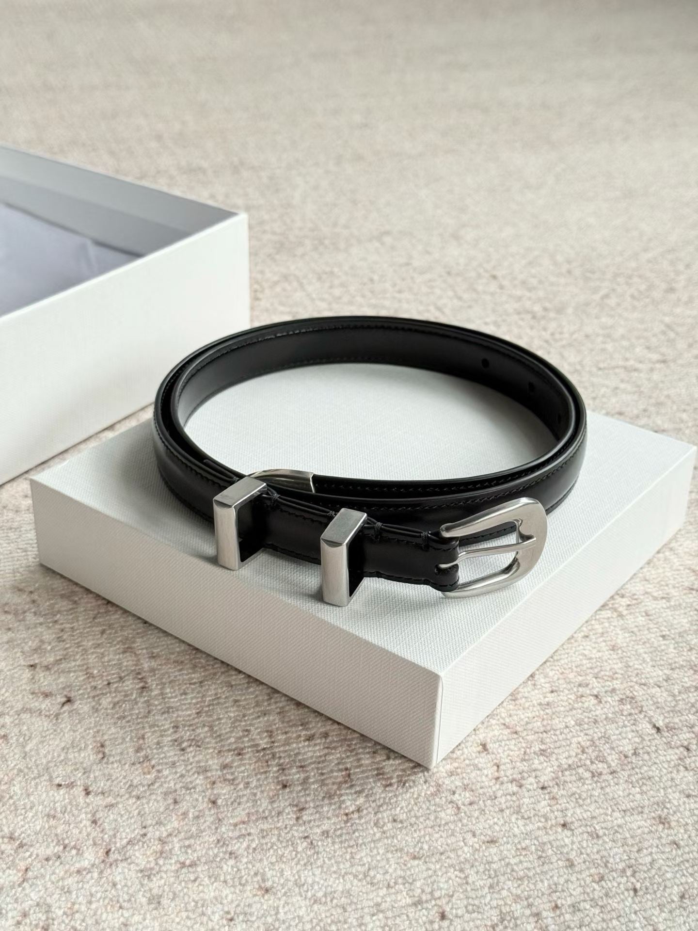 Edge belt